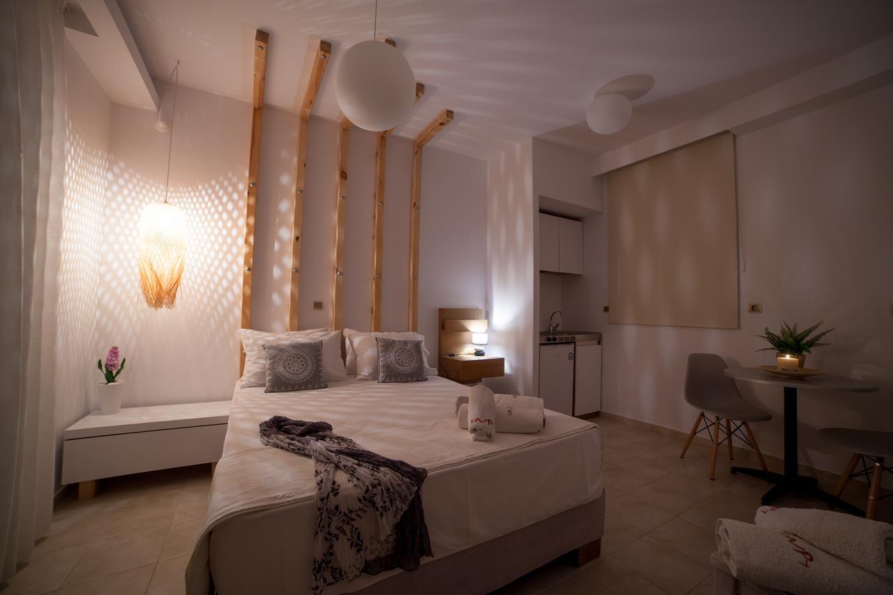 Aparthotel Enpy Finikounta Esterno foto