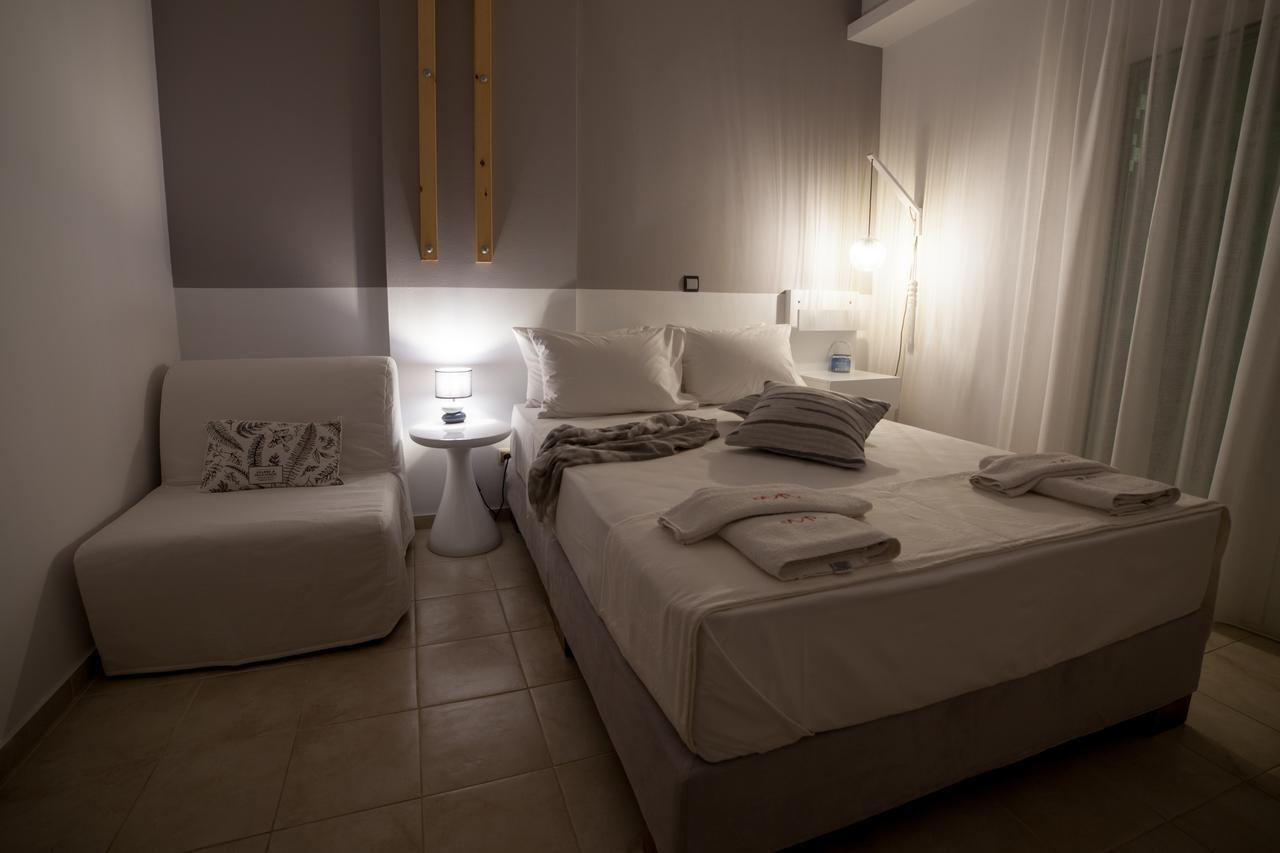 Aparthotel Enpy Finikounta Esterno foto