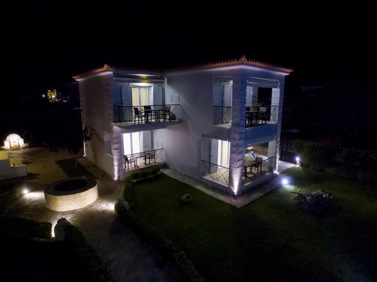 Aparthotel Enpy Finikounta Esterno foto
